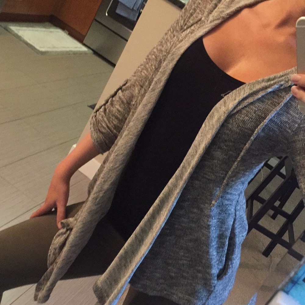 Cardigan sweater grey